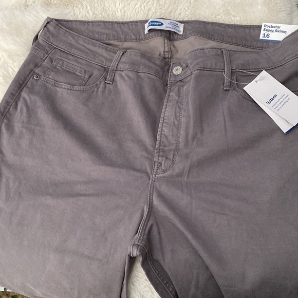 NWT Old Navy Rockstar super skinny jeans Size 16 - Picture 3 of 4